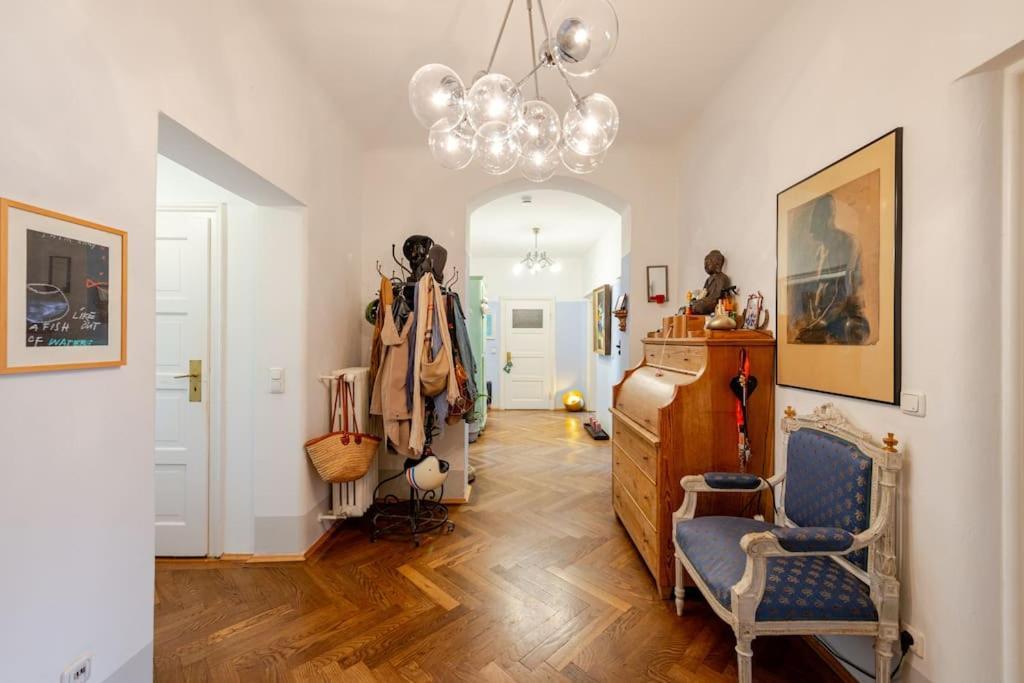 Apartment Haus Oktober