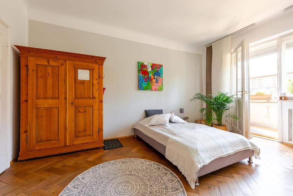 Apartment Haus Oktober